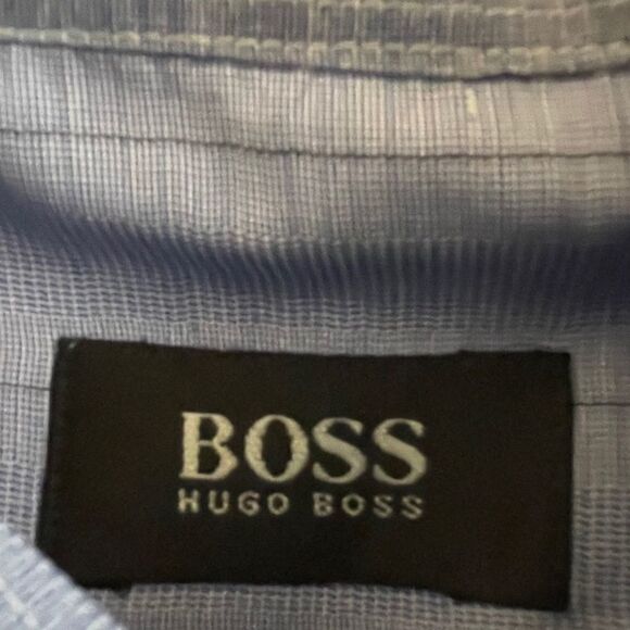 Hugo Boss‎ Size 40 (Large-Slim) Hugo Boss Blue LS Shirt - Picture 2 of 5